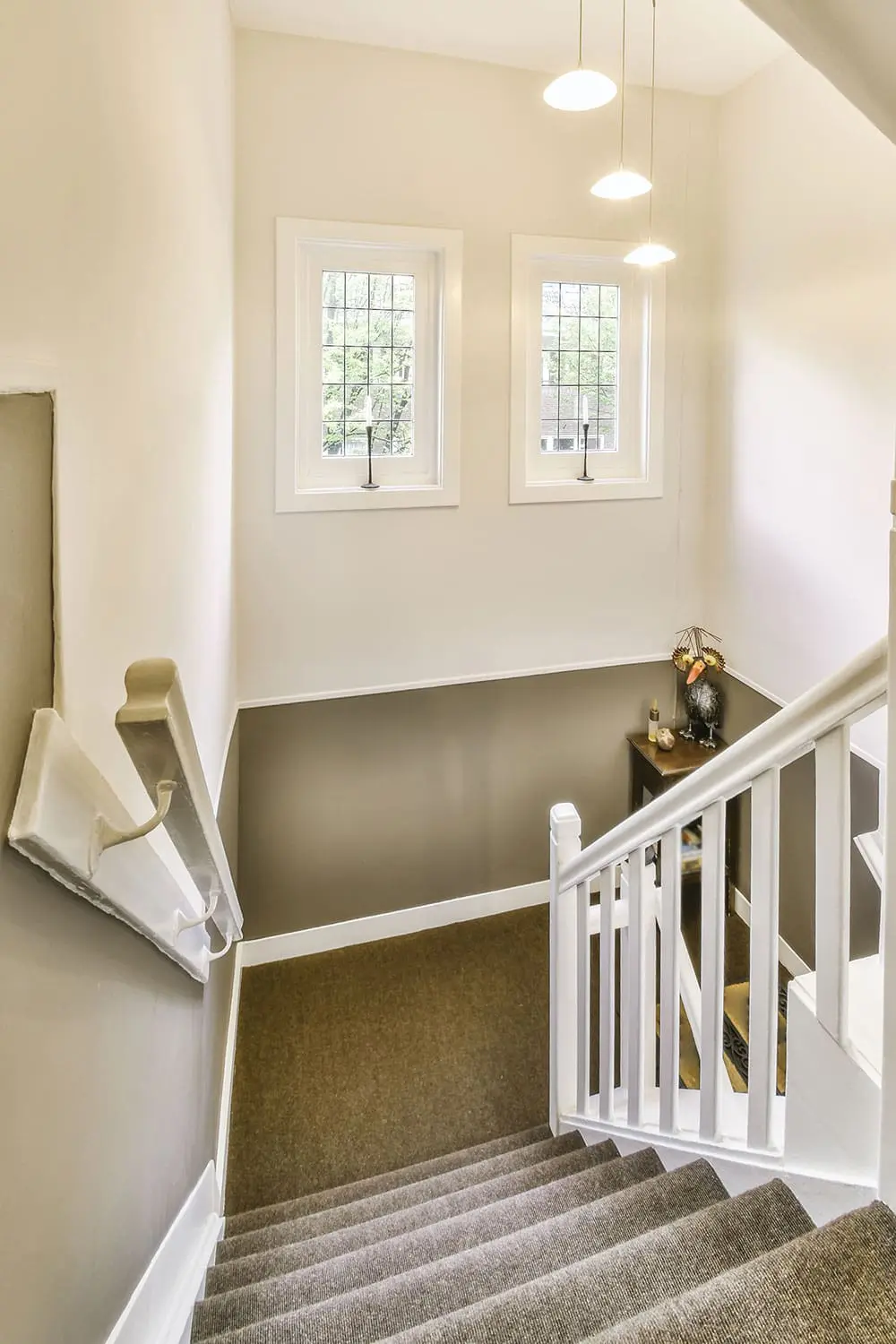 Expert Floor & Upholstery <br>Cleaning